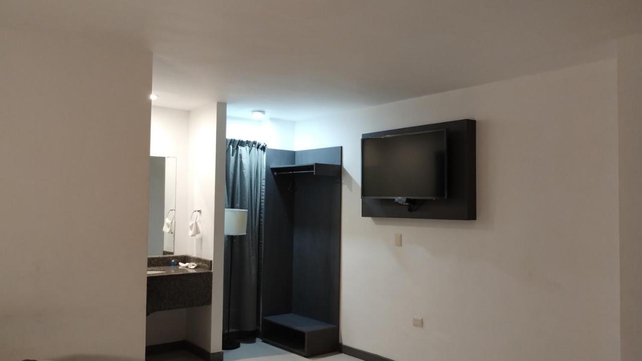 Hotel El Rancho Sabinas Hidalgo 外观 照片
